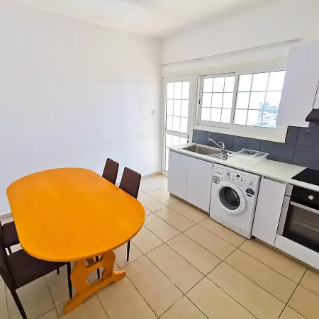 Apartamento Off Course Seaview Lárnaca